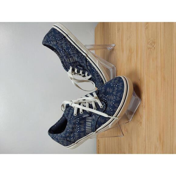 Vans Blue Patterned Women's Sneakers 6.5 - Picture 1 of 7